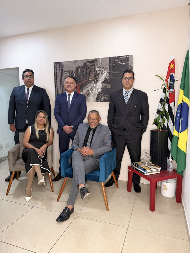 Equipe Avanzo Advogados